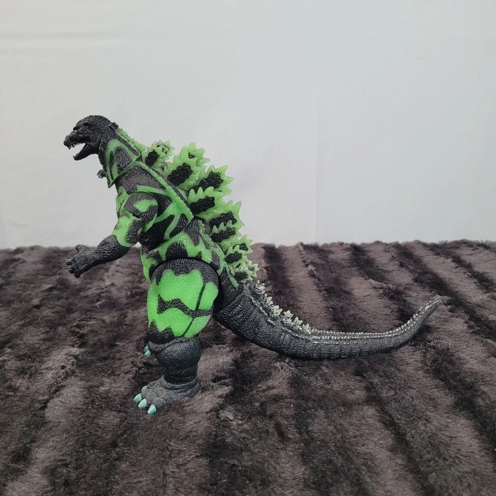 NECA 2014 Godzilla Poster Color Action Figure Black Neon Green Kaiju Toho